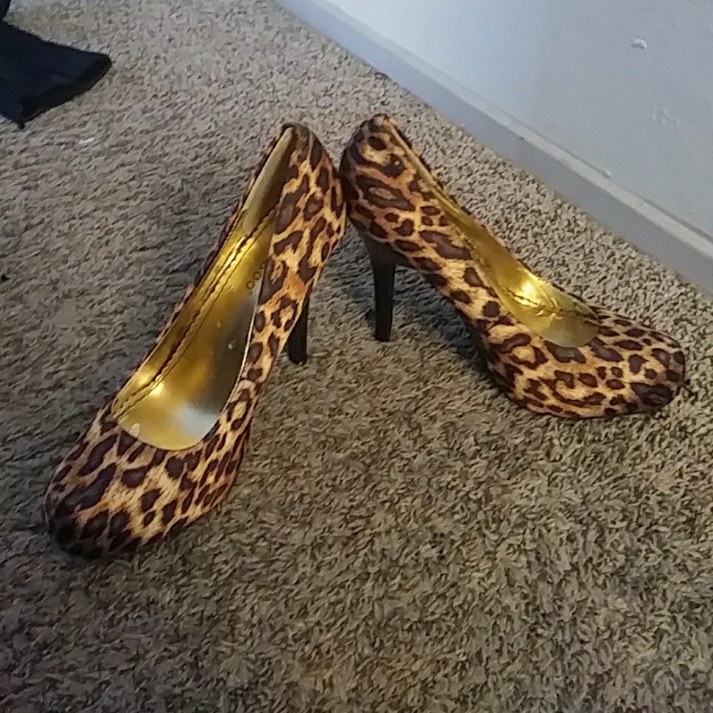 Shoes
